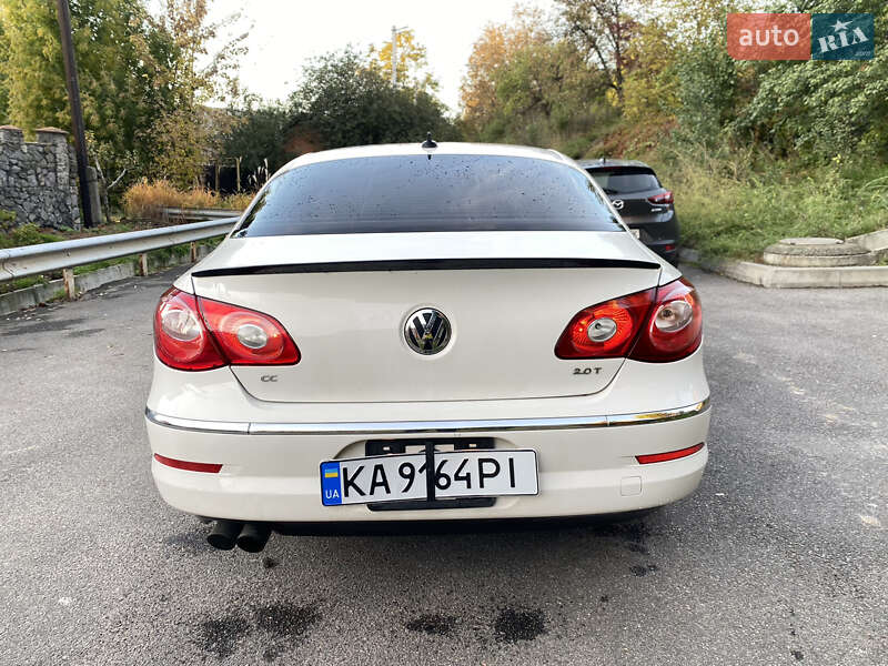 Купе Volkswagen CC / Passat CC 2010 в Виннице