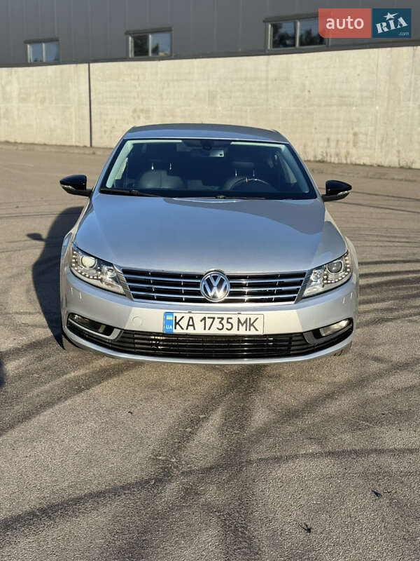 Купе Volkswagen CC / Passat CC 2013 в Києві