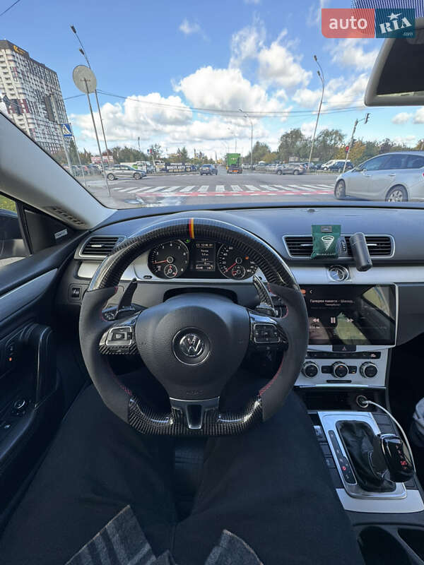 Купе Volkswagen CC / Passat CC 2013 в Києві