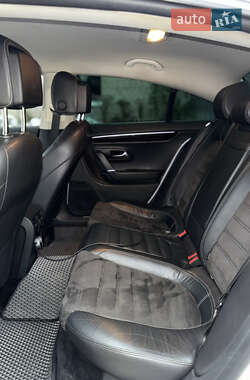 Купе Volkswagen CC / Passat CC 2013 в 