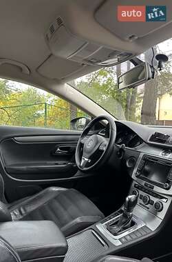 Купе Volkswagen CC / Passat CC 2012 в 