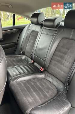 Купе Volkswagen CC / Passat CC 2012 в 