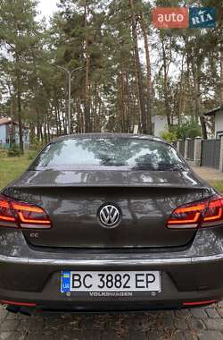 Купе Volkswagen CC / Passat CC 2012 в 