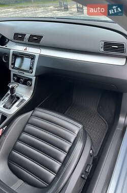 Купе Volkswagen CC / Passat CC 2010 в 