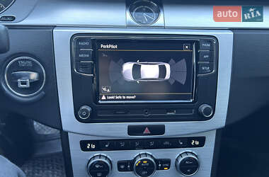 Купе Volkswagen CC / Passat CC 2012 в 
