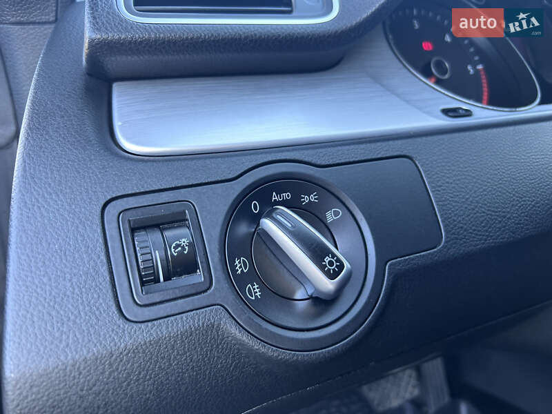 Купе Volkswagen CC / Passat CC 2012 в Смеле