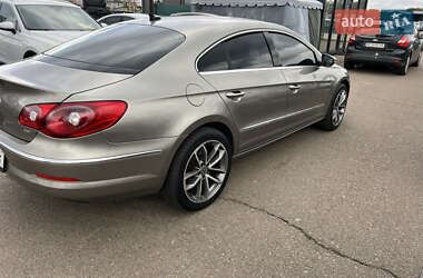 Купе Volkswagen CC / Passat CC 2010 в 