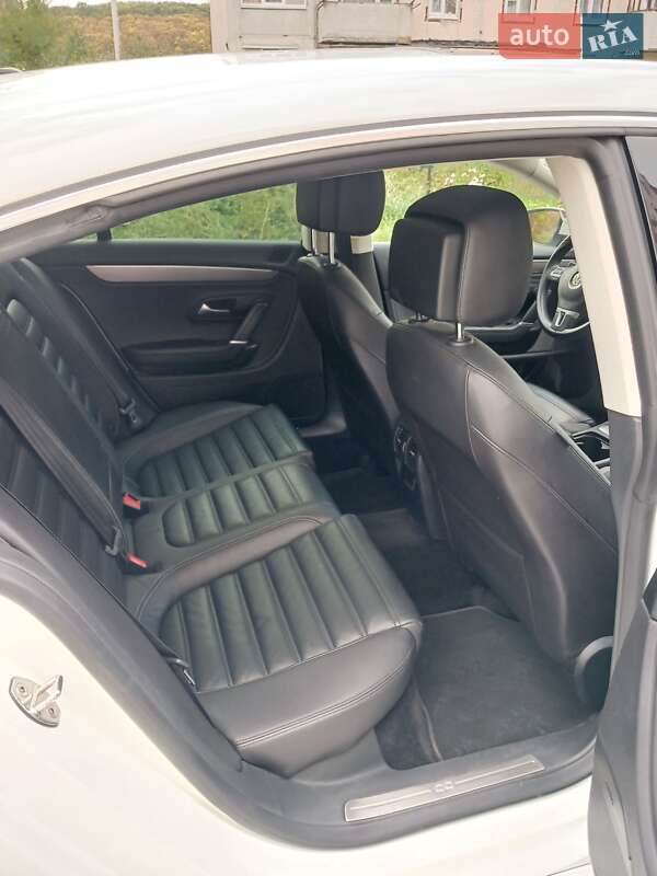 Купе Volkswagen CC / Passat CC 2014 в Теребовлі