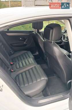 Купе Volkswagen CC / Passat CC 2014 в 