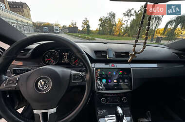 Купе Volkswagen CC / Passat CC 2009 в 