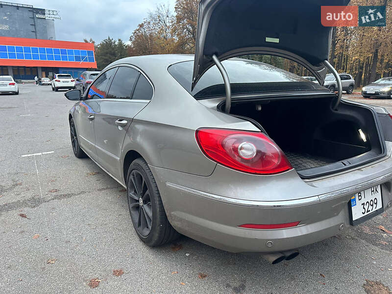 Купе Volkswagen CC / Passat CC 2009 в Харькове