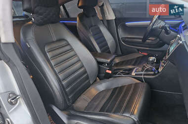 Купе Volkswagen CC / Passat CC 2011 в 