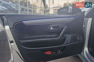 Купе Volkswagen CC / Passat CC 2011 в 