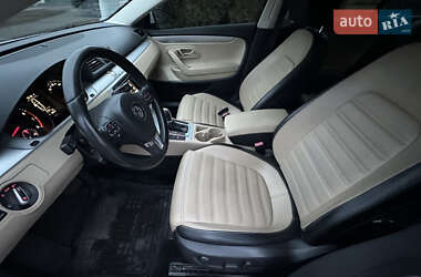 Купе Volkswagen CC / Passat CC 2012 в 