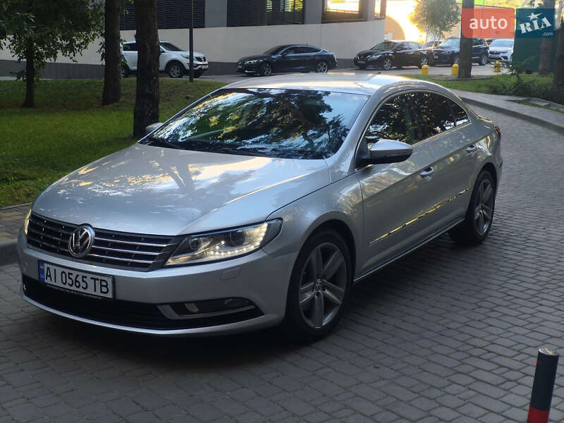 Купе Volkswagen CC / Passat CC 2014 в Киеве