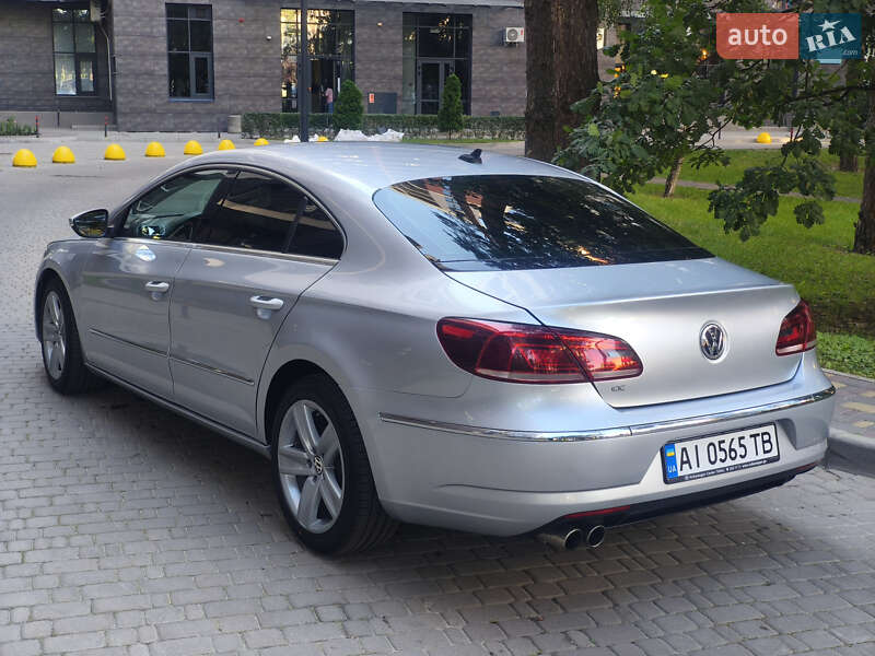 Купе Volkswagen CC / Passat CC 2014 в Киеве