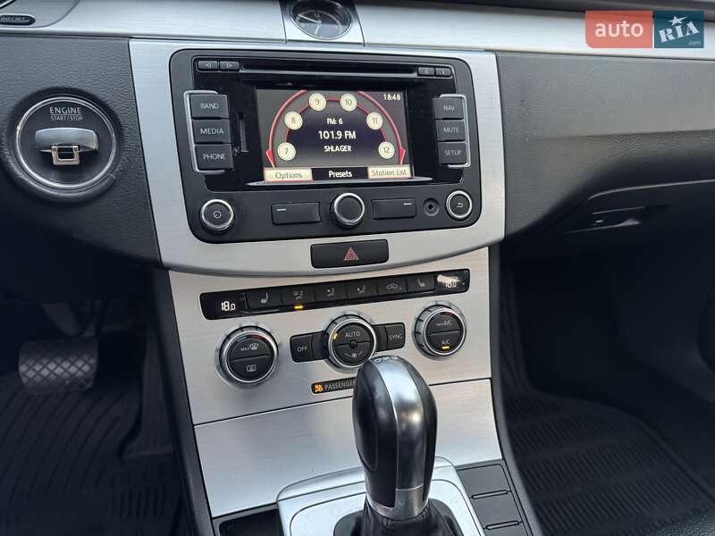 Купе Volkswagen CC / Passat CC 2013 в Києві