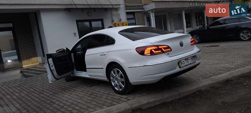 Купе Volkswagen CC / Passat CC 2012 в Мукачево