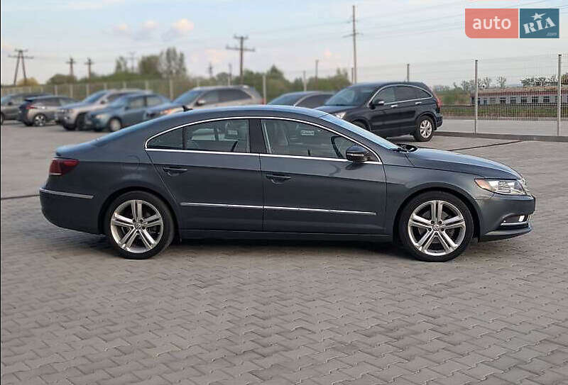 Купе Volkswagen CC / Passat CC 2012 в Києві