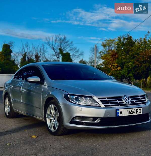 Купе Volkswagen CC / Passat CC 2013 в 