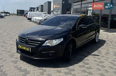 Купе Volkswagen CC / Passat CC 2011 в 