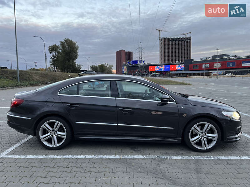 Купе Volkswagen CC / Passat CC 2011 в Киеве
