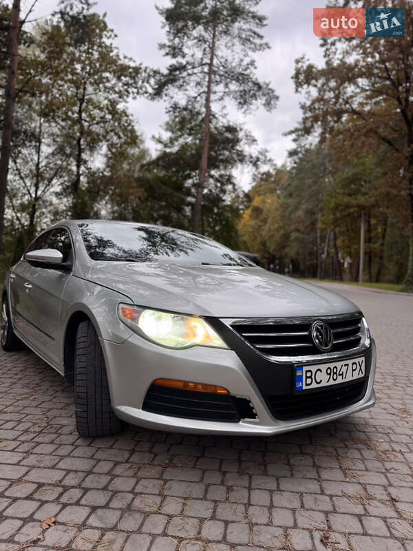 Купе Volkswagen CC / Passat CC 2012 в Львове