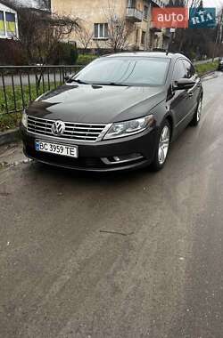 Купе Volkswagen CC / Passat CC 2012 в Львові