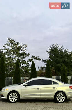 Купе Volkswagen CC / Passat CC 2010 в 