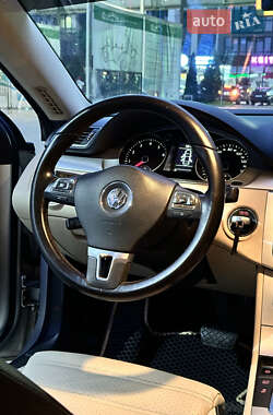 Купе Volkswagen CC / Passat CC 2010 в 