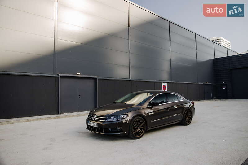 Купе Volkswagen CC / Passat CC 2013 в Софіївській Борщагівці