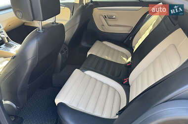 Купе Volkswagen CC / Passat CC 2012 в 