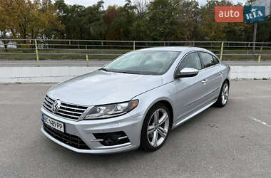Купе Volkswagen CC / Passat CC 2014 в 