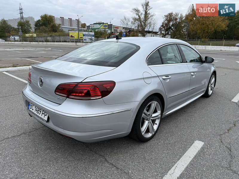 Купе Volkswagen CC / Passat CC 2014 в Києві