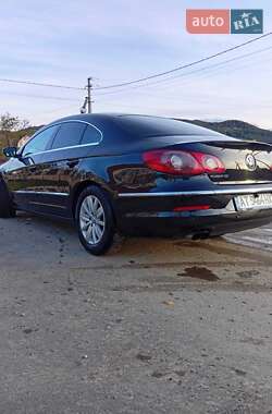 Купе Volkswagen CC / Passat CC 2011 в 