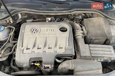 Купе Volkswagen CC / Passat CC 2013 в 