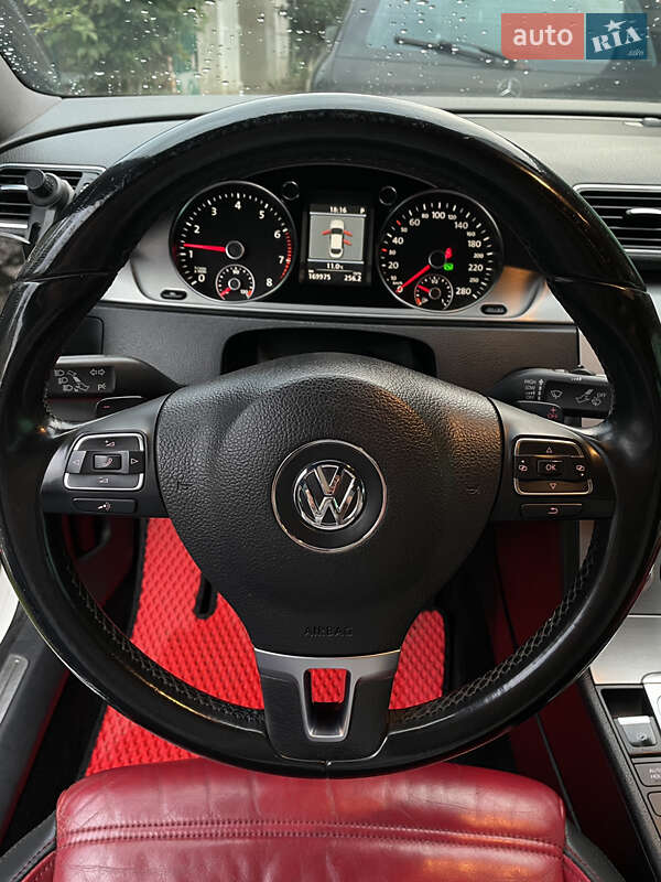 Купе Volkswagen CC / Passat CC 2012 в Луцке фото 4 Купе Volkswagen CC / Passat CC 2012 в Луцке