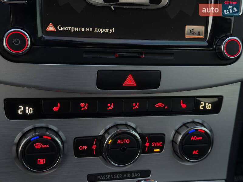Купе Volkswagen CC / Passat CC 2012 в Харькове