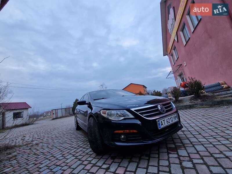 Купе Volkswagen CC / Passat CC 2009 в Надворной