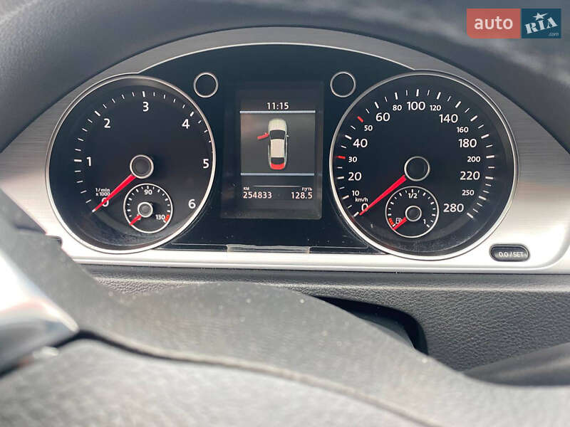 Купе Volkswagen CC / Passat CC 2013 в Києві фото 16 Купе Volkswagen CC / Passat CC 2013 в Києві