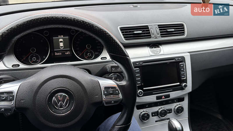 Купе Volkswagen CC / Passat CC 2013 в Києві фото 18 Купе Volkswagen CC / Passat CC 2013 в Києві