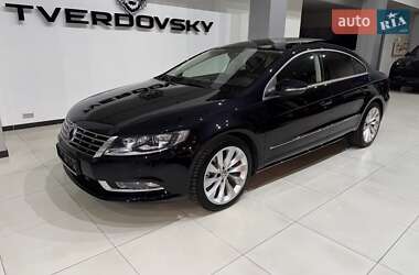Купе Volkswagen CC / Passat CC 2015 в 