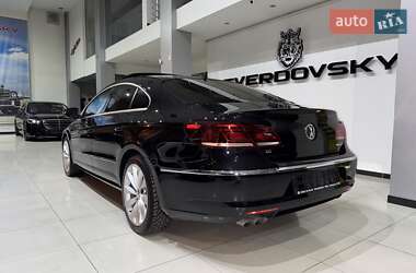 Купе Volkswagen CC / Passat CC 2015 в 