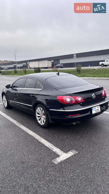 Купе Volkswagen CC / Passat CC 2010 в Мукачево