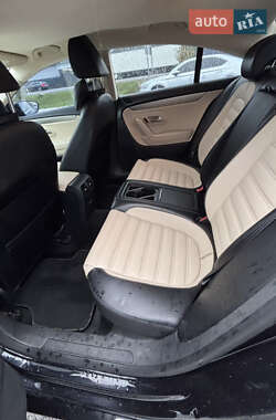Купе Volkswagen CC / Passat CC 2010 в 
