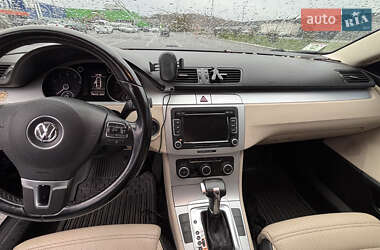 Купе Volkswagen CC / Passat CC 2010 в 