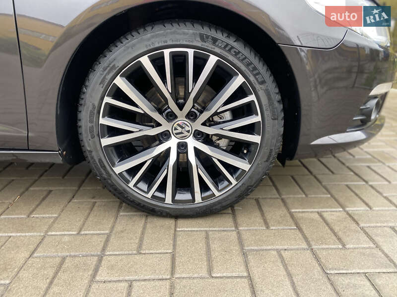 Купе Volkswagen CC / Passat CC 2008 в Умані