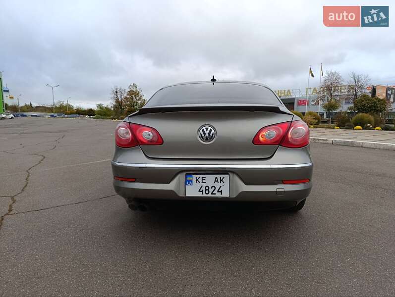 Купе Volkswagen CC / Passat CC 2010 в Кривом Роге