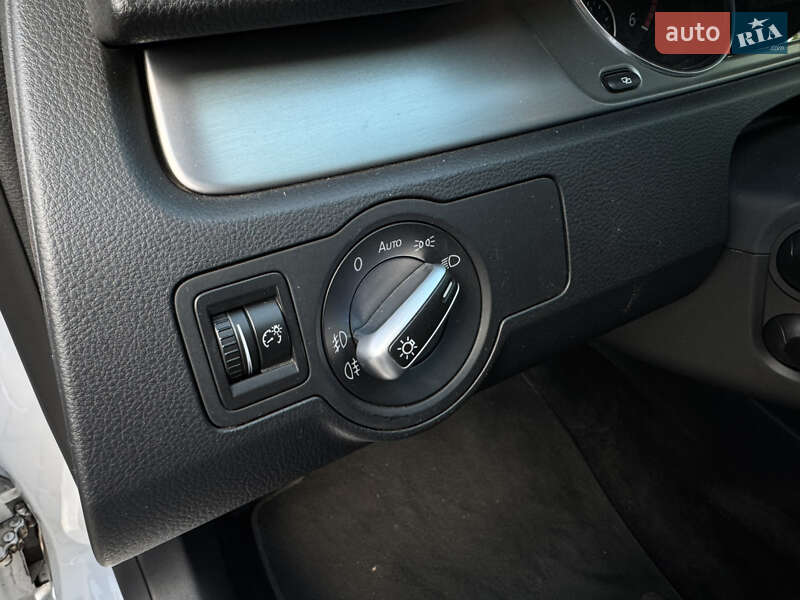 Купе Volkswagen CC / Passat CC 2012 в Николаеве фото 21 Купе Volkswagen CC / Passat CC 2012 в Николаеве