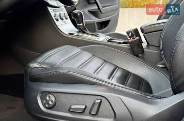 Купе Volkswagen CC / Passat CC 2014 в 